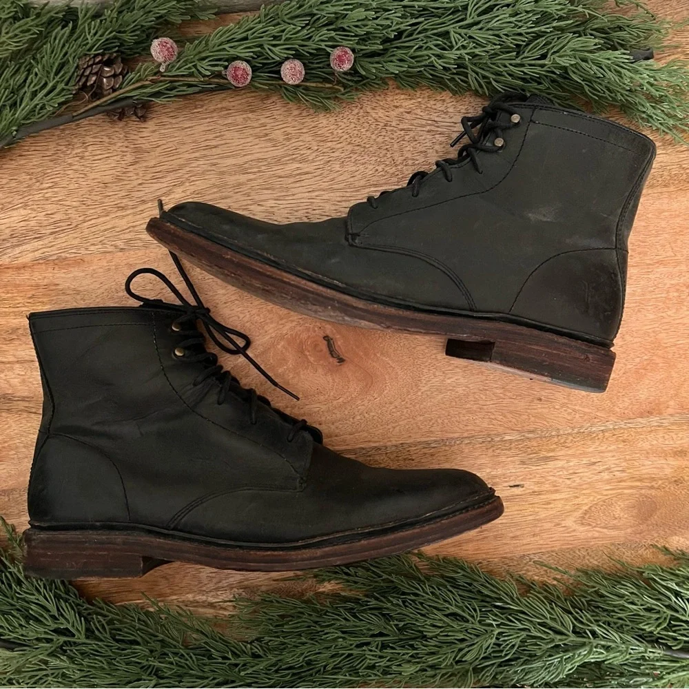 Frye Men’s James Black Leather Lace Up Chukka Boots Size US 10.5 D